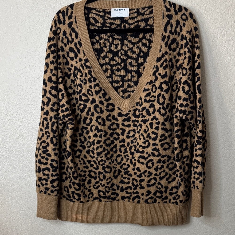 Old Navy V-Neck Leopard Sweater - Brown and Black